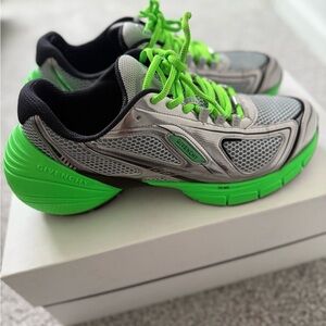 Givenchy Men's Neon Green and Metallic Silver Sneakers